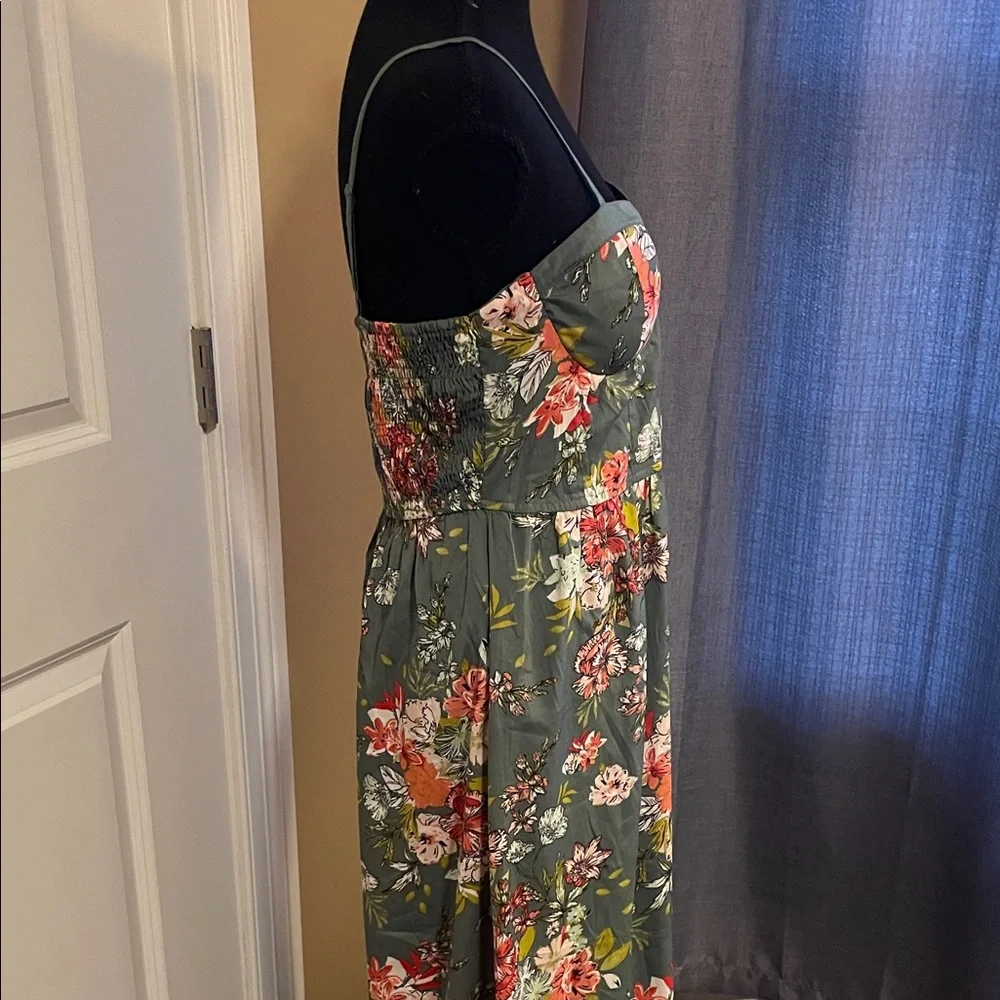 Band of the Free Floral Maxi Dress with Spaghetti Straps Size Large - Picture 3 of 7
